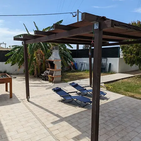 Maison Bernarda Barbecue